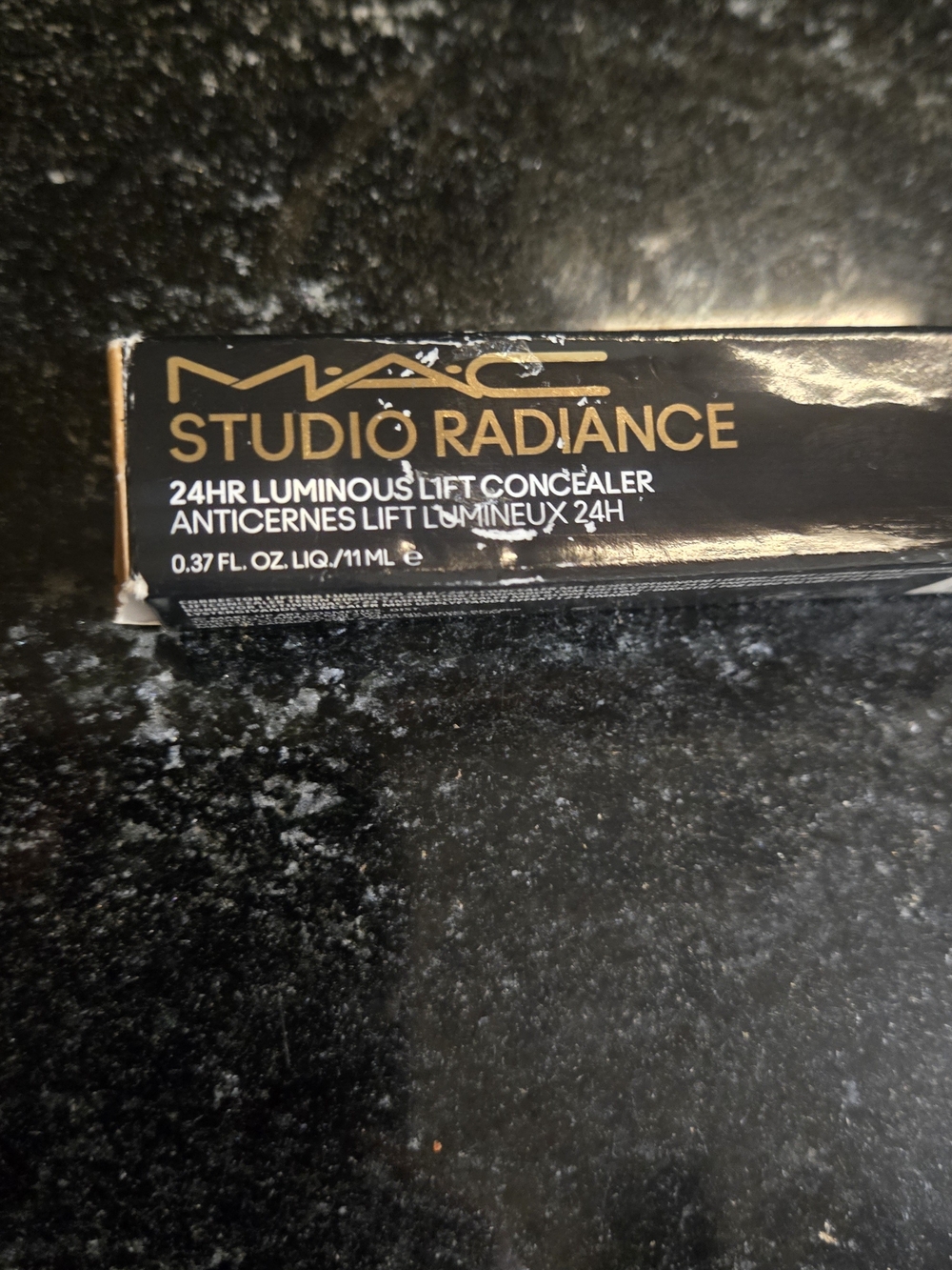 MAC Cosmetics Studio Radiance Concealer - Cilor NW25